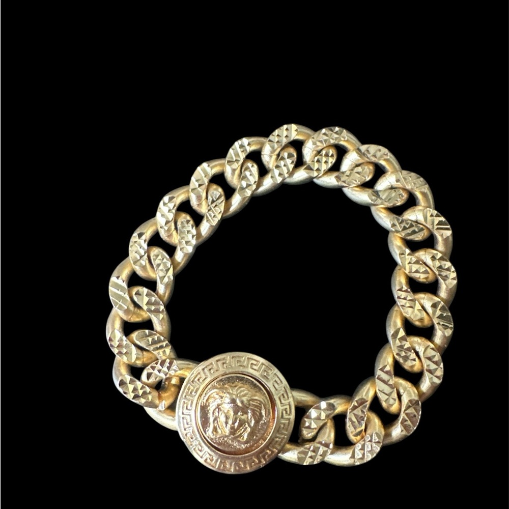 Versace Medusa Gold Medallion Chain Bracelet with Medusa coin Motif! NEW IN BOX!